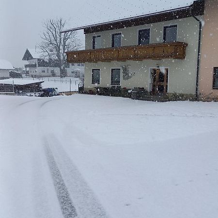 Apartment Komar Sankt Stefan an der Gail Esterno foto