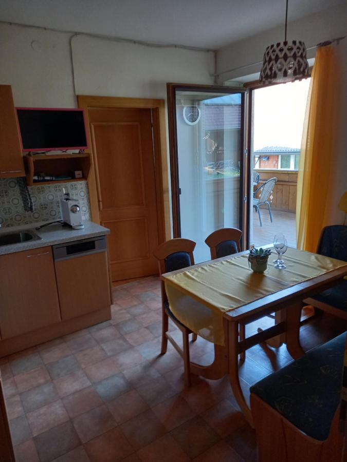 Apartment Komar Sankt Stefan an der Gail Esterno foto