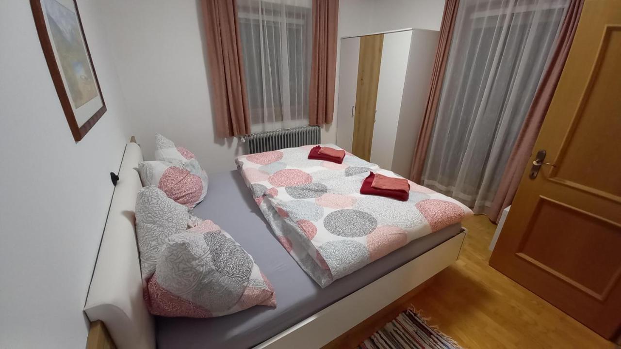 Apartment Komar Sankt Stefan an der Gail Esterno foto