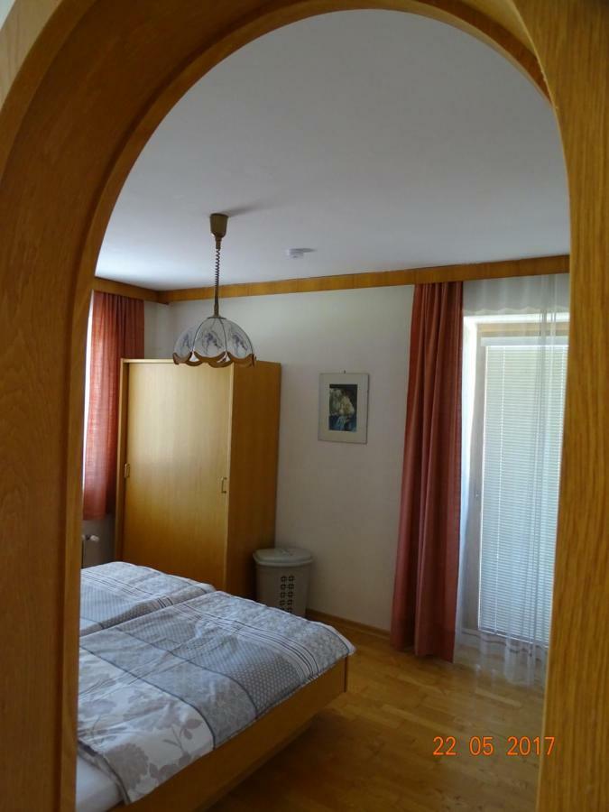 Apartment Komar Sankt Stefan an der Gail Esterno foto